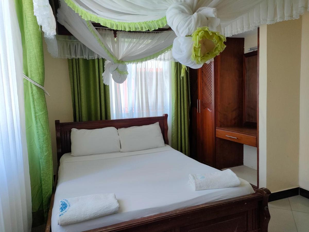 Prime Comfort Hotels & Apartments อึมทวาปา ภายนอก รูปภาพ