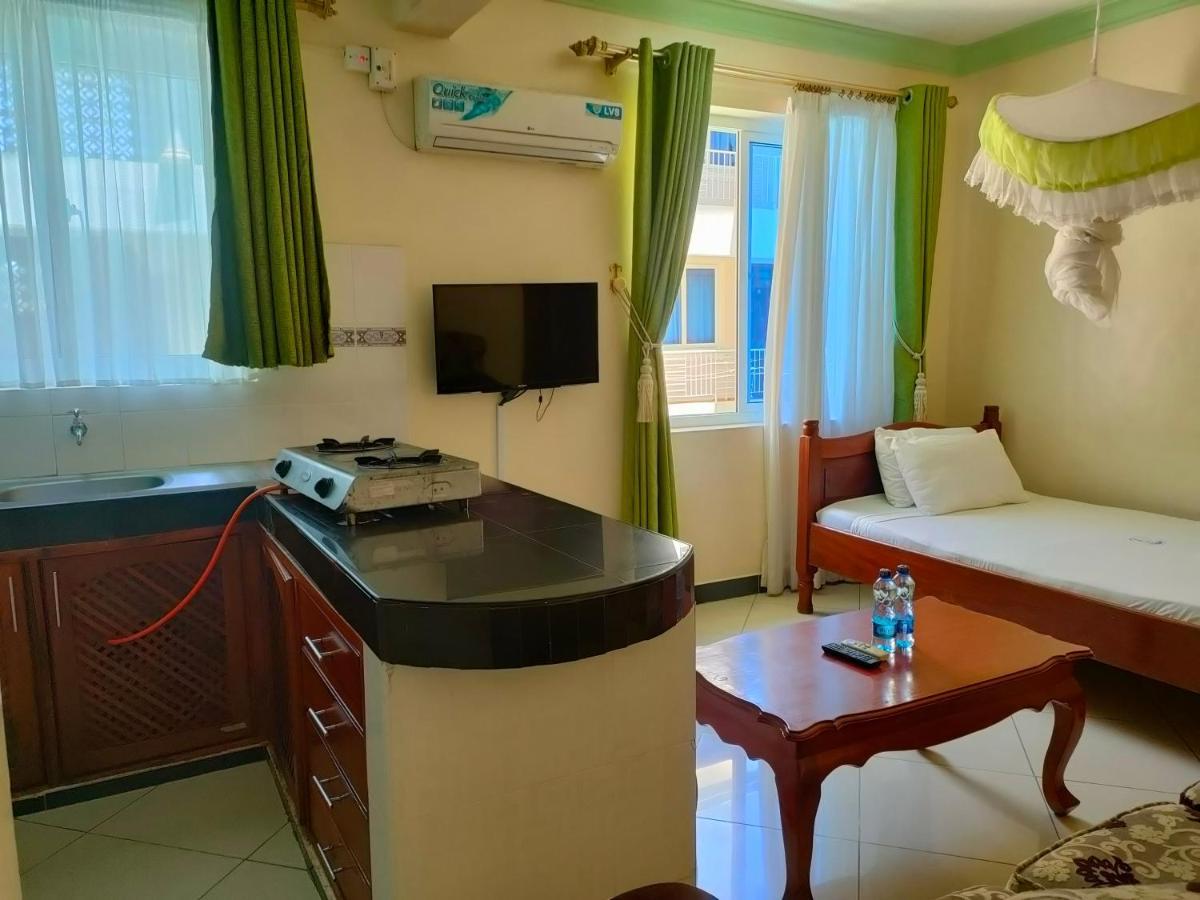 Prime Comfort Hotels & Apartments อึมทวาปา ภายนอก รูปภาพ