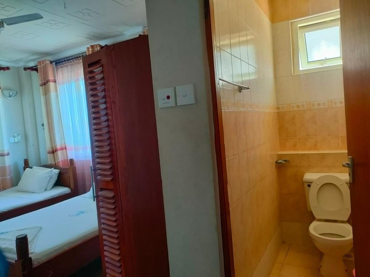 Prime Comfort Hotels & Apartments อึมทวาปา ภายนอก รูปภาพ