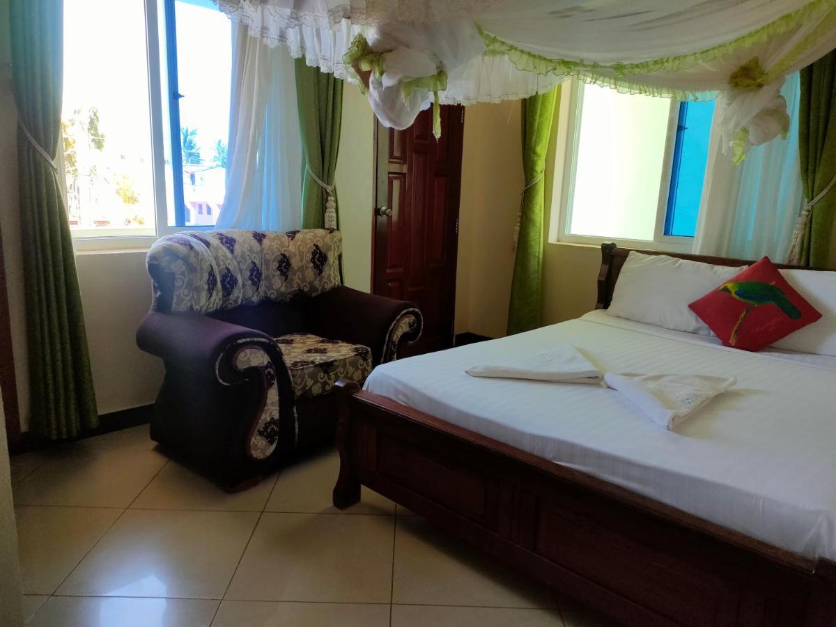 Prime Comfort Hotels & Apartments อึมทวาปา ภายนอก รูปภาพ
