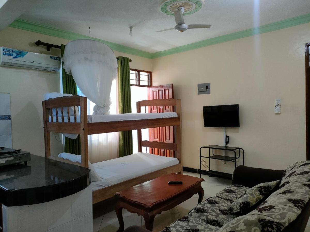 Prime Comfort Hotels & Apartments อึมทวาปา ภายนอก รูปภาพ