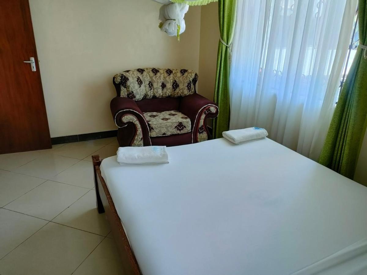 Prime Comfort Hotels & Apartments อึมทวาปา ภายนอก รูปภาพ